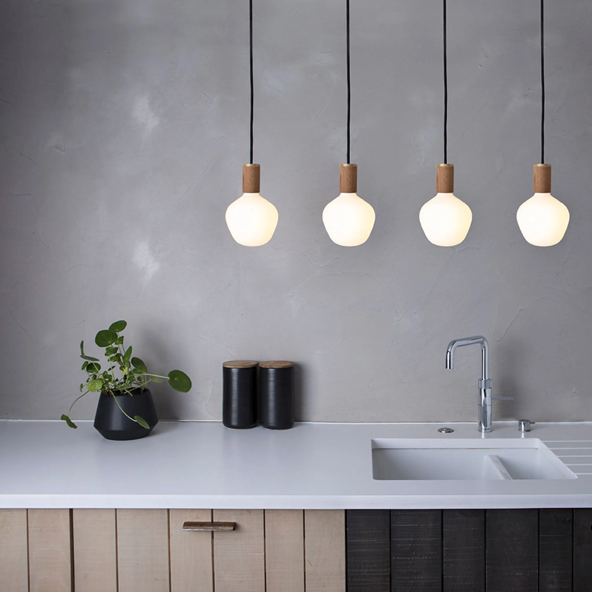 Enno Pendant Light in Graphite